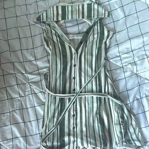 Church/Easter/summer dress with lace back and button up